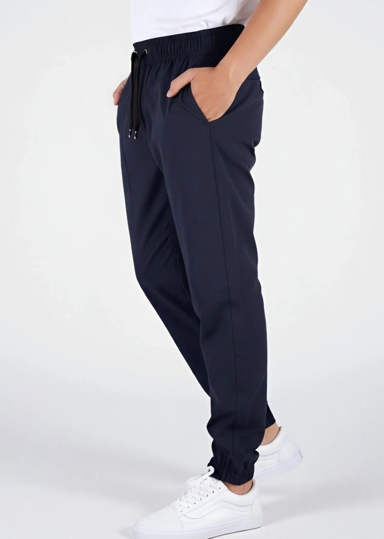 Man Lightweight Jogger Pants Slim Fit Navy Blue