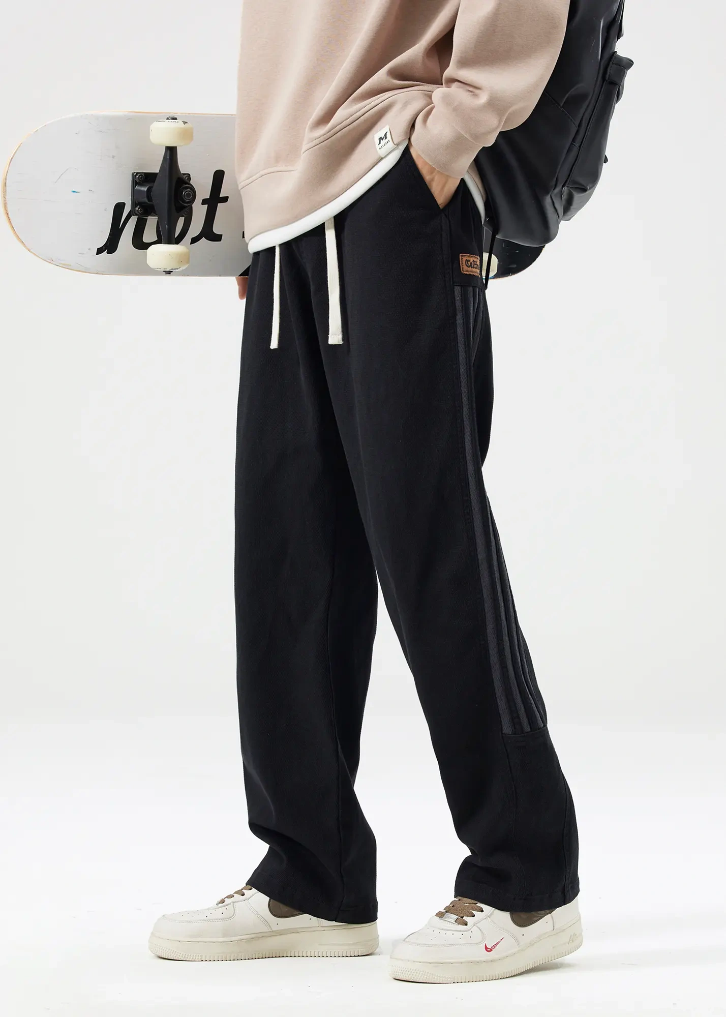 Men Elastic Waistband Track Pants Relaxed Fit Black
