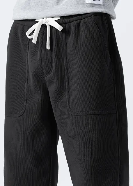 Mens Fleece Lined Sweatpants Winter Warm Running Outdoor Jogger Pants Regular Fit Black