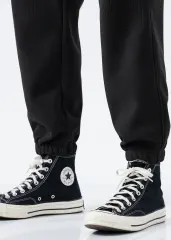 Mens Fleece Lined Sweatpants Winter Warm Running Outdoor Jogger Pants Regular Fit Black