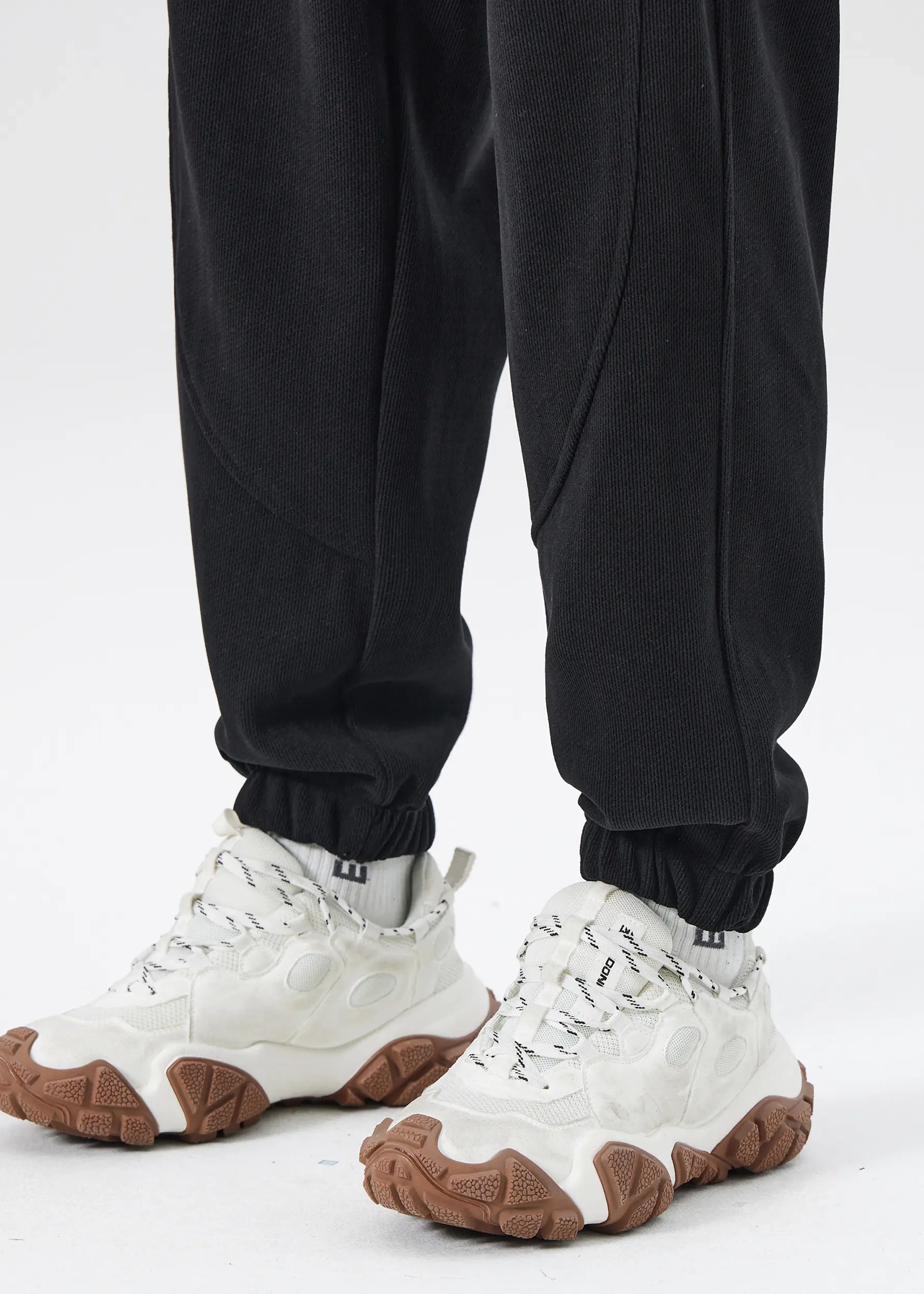 Fleece Lined Joggers for Men Winter with Pockets Relaxed Fit Black