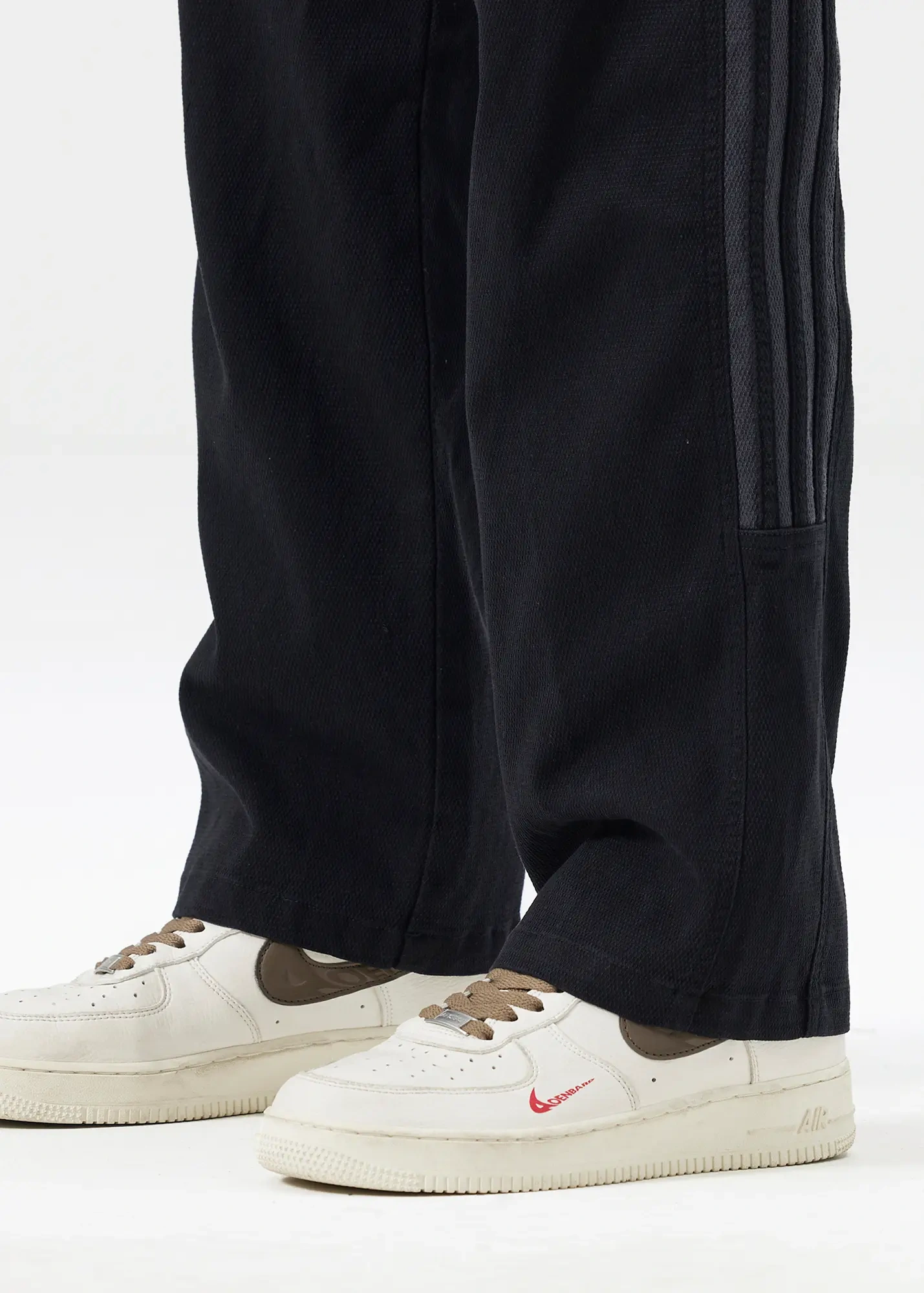 Men Elastic Waistband Track Pants Relaxed Fit Black
