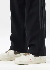 Men Elastic Waistband Track Pants Relaxed Fit Black