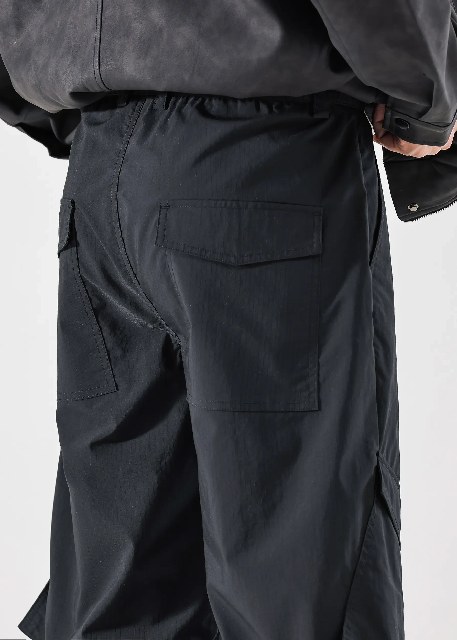 Mens Utility Convertible Hiking Pants Quick Dry Zip Off Travel Safari Pants Loose Fit Black