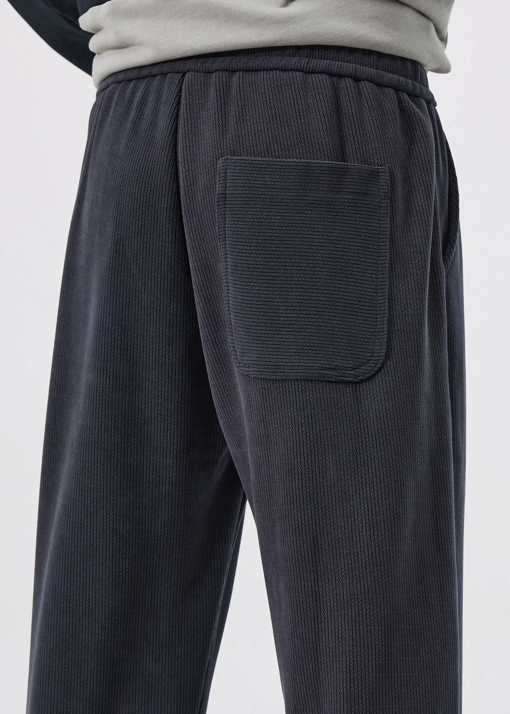 Men Corduroy Pants with Pockets Elastic Waist Casual Relaxed Fit Dark Grey