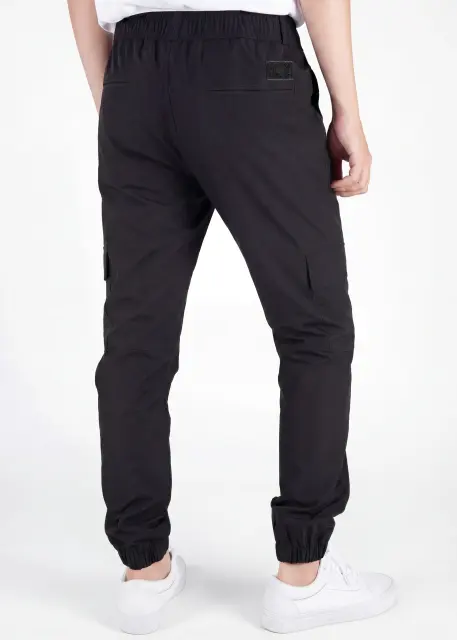Man Lightweight Cargo Jogger Pants Black