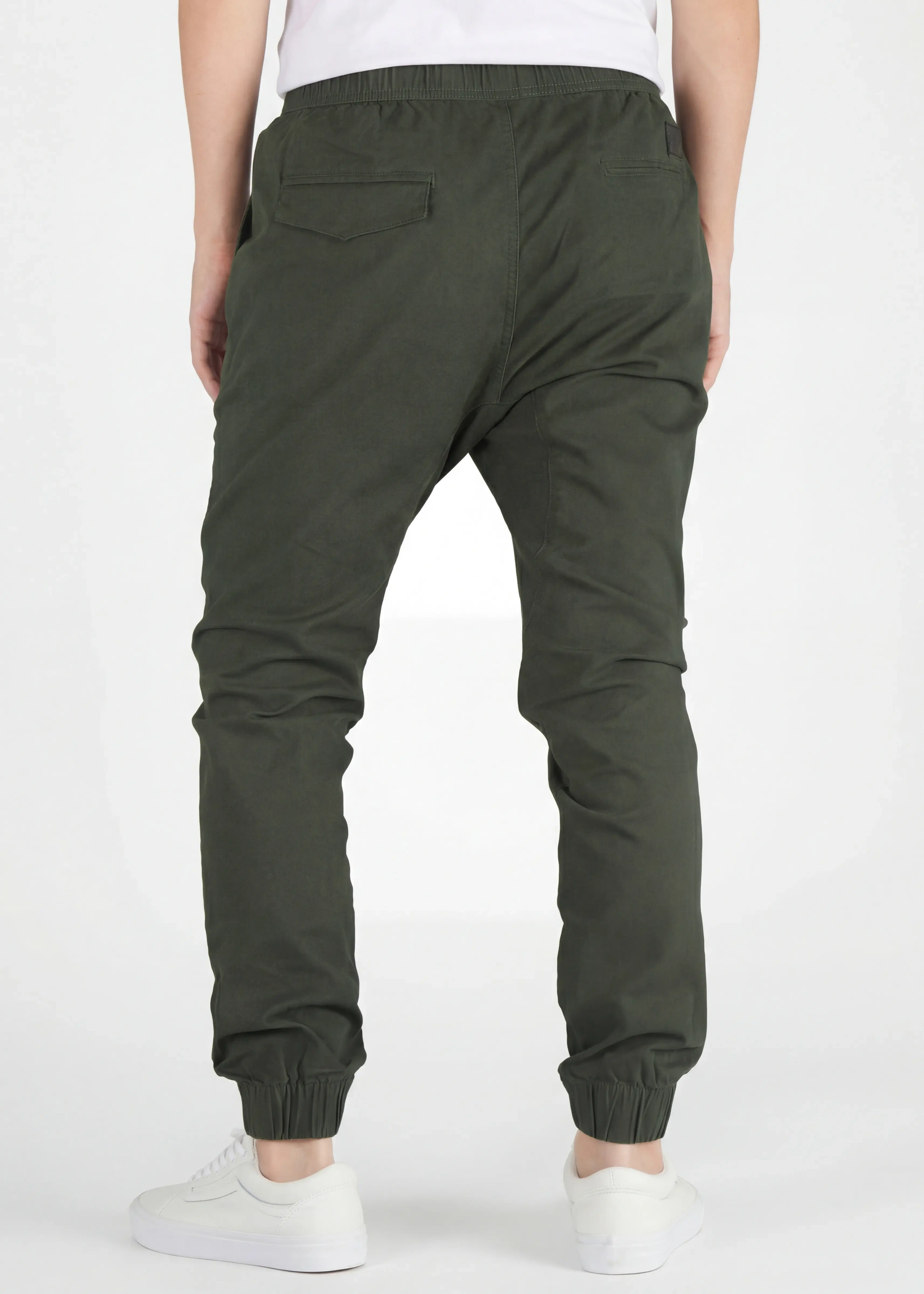 Back view of ItalyMorn men's army green jogger pants, displaying the tailored fit, secure back pockets, and comfortable ribbed ankle cuffs