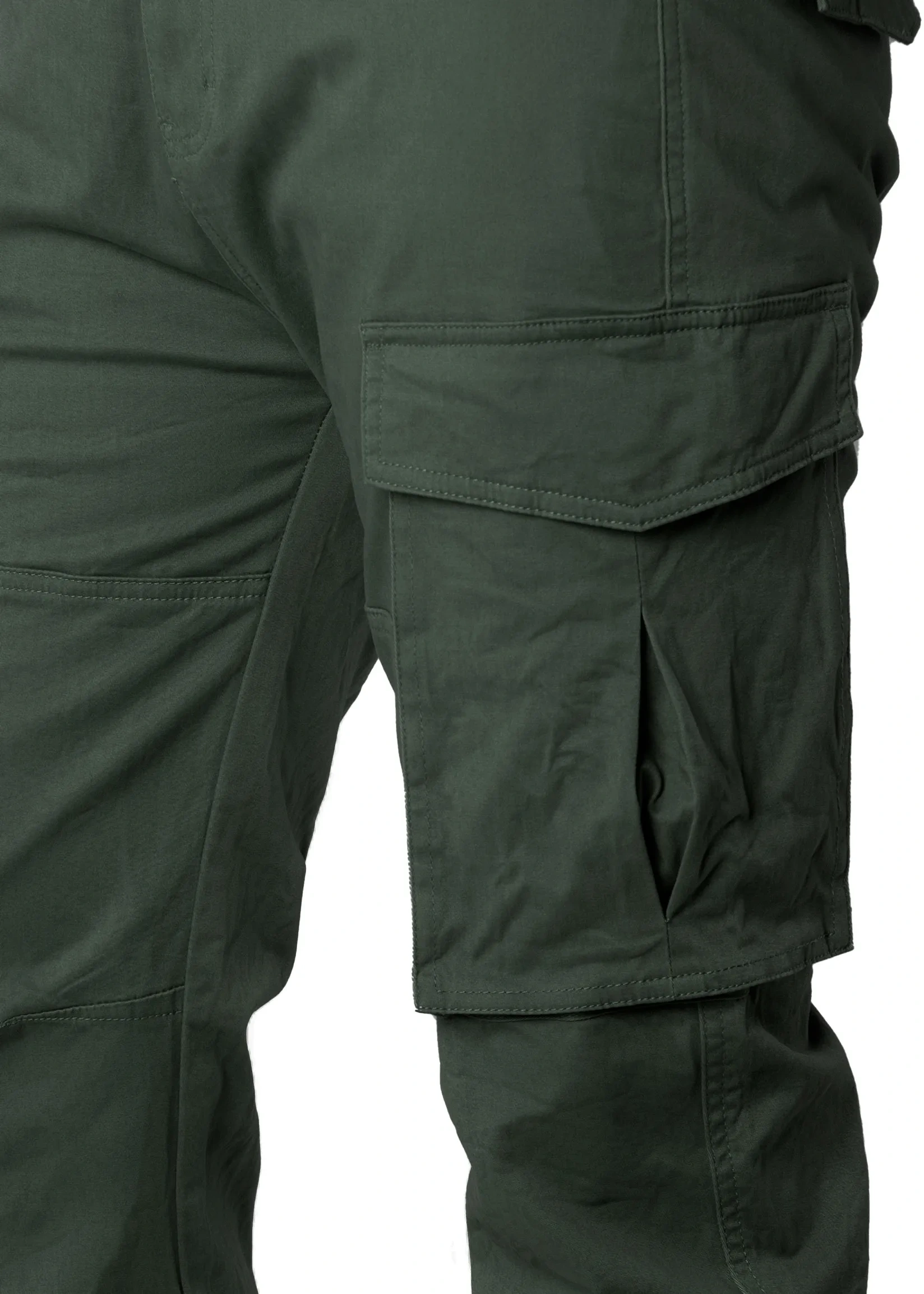 Close-up detail of ItalyMorn men's army green cargo pants, highlighting the durable fabric texture, reinforced double stitching, and the secure flap closure of the spacious side cargo pocket.