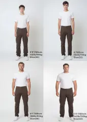 Size guide for ItalyMorn men's coffee brown cargo pants, displaying four male models of different heights and weights wearing sizes 30, 32, 36, and 40 to clearly illustrate the accurate fit across various body types.