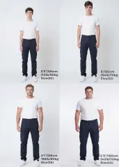  Size guide for ItalyMorn men's dark blue cargo pants, displaying four male models of different heights and weights wearing sizes 30, 32, 36, and 40 to clearly illustrate the accurate fit across various body types