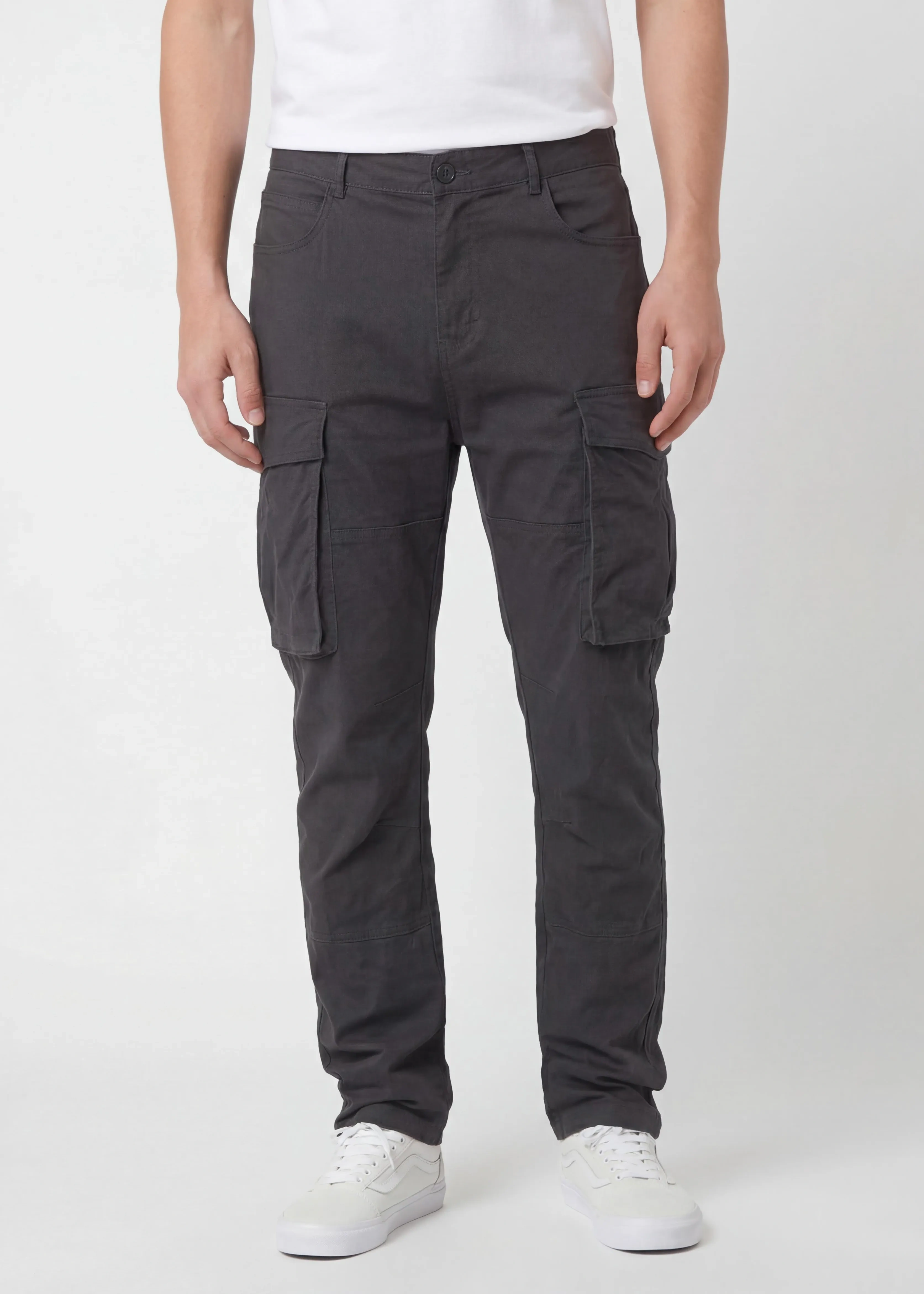 Front view of ItalyMorn men's dark grey cargo pants on a model, featuring a classic straight-leg fit, functional side cargo pockets, and paired with white sneakers for a versatile everyday look.