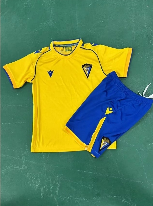 2025-26 Cadiz Home Football Kit