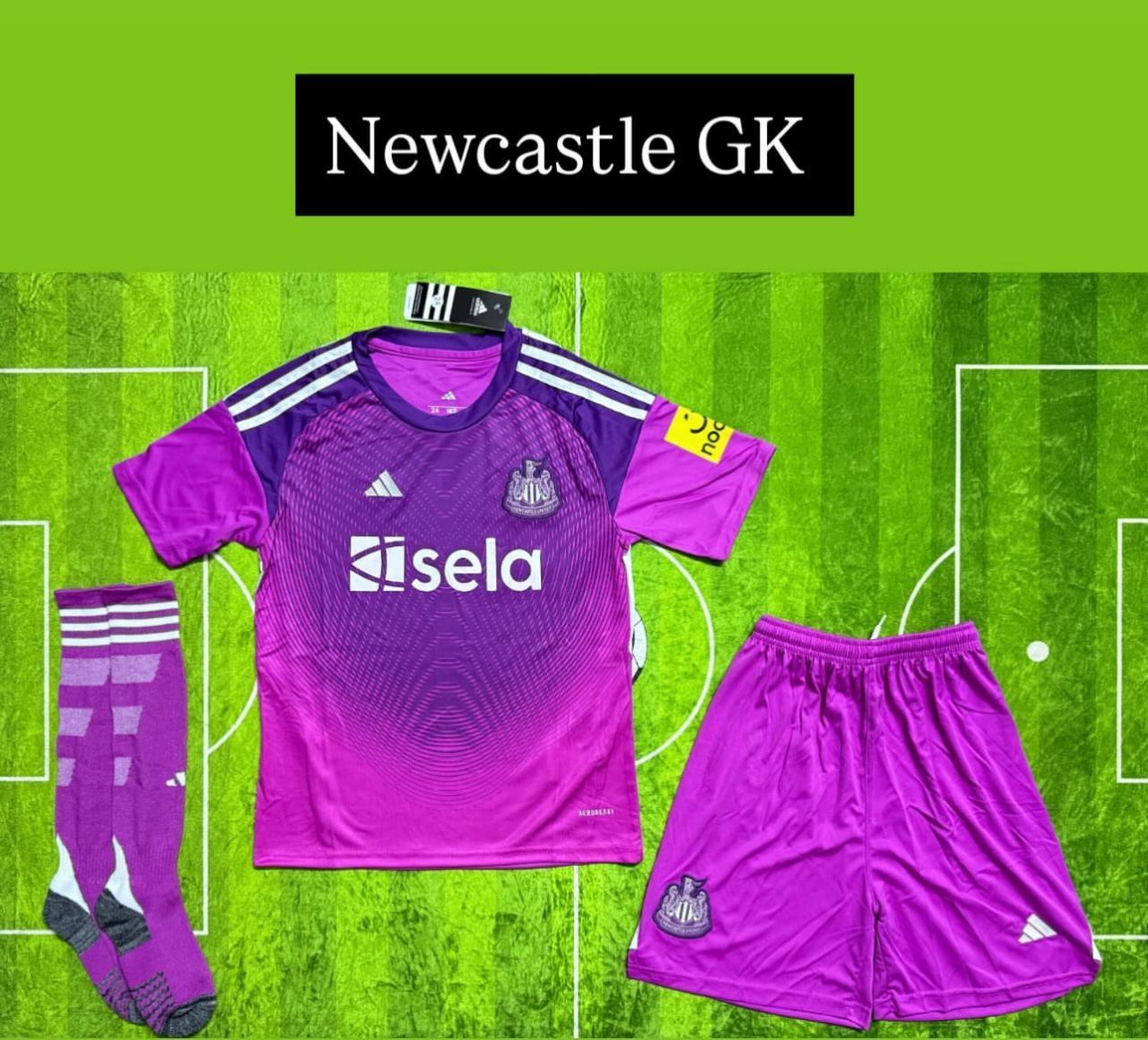 2025/26 Newcastle Pink GK Football Kit