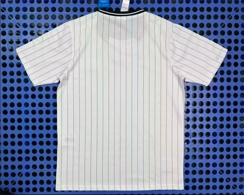 2025-26 Newcastle Retro White Football Jersey