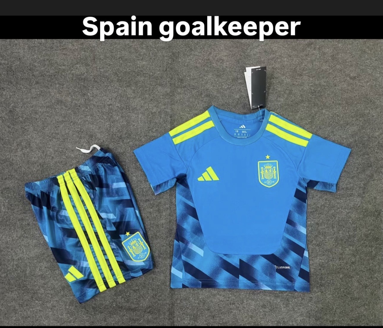 26/27 Spain goalkeeper Football Kit