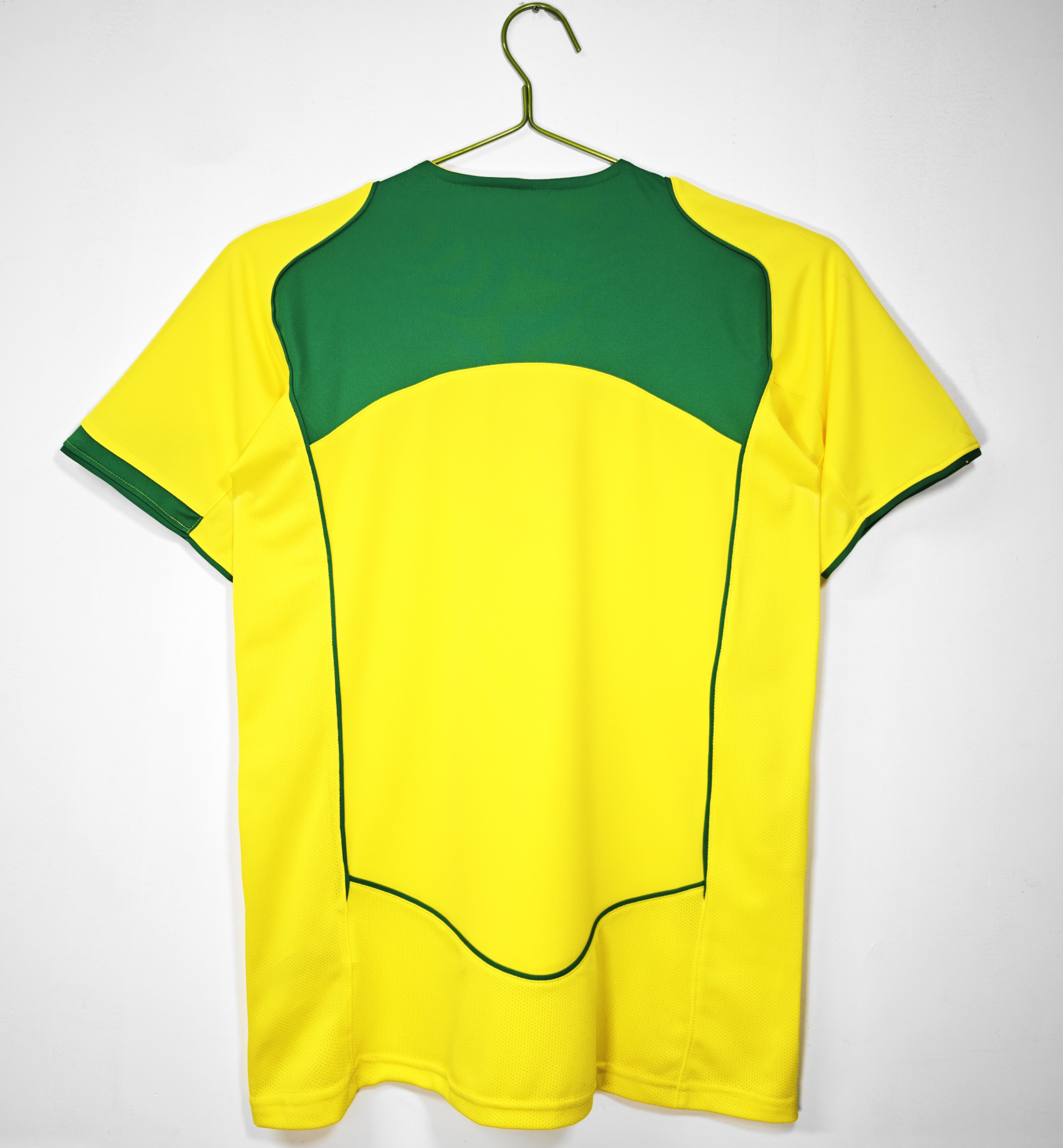 2004 Brazil home Retro jersey