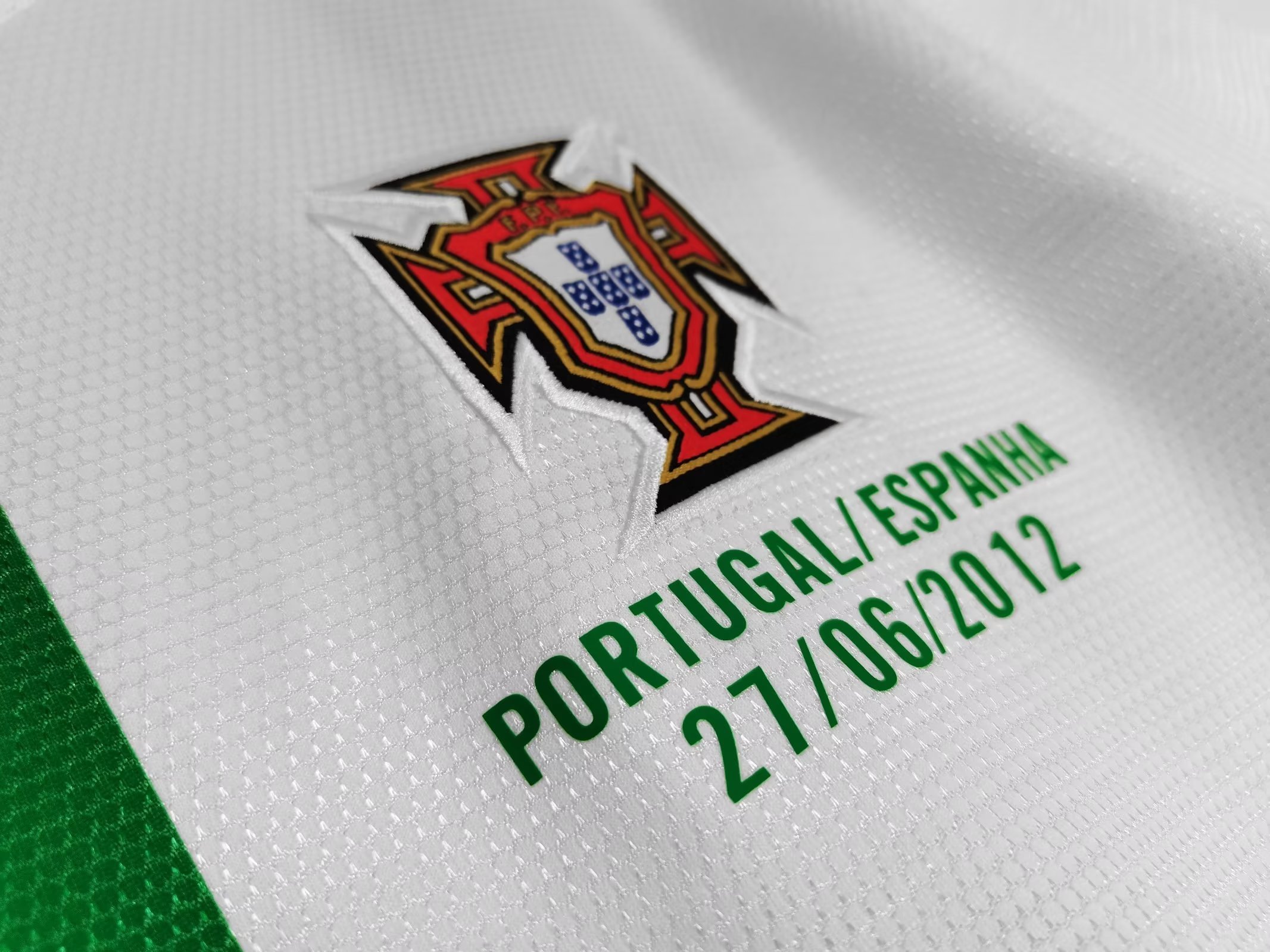 2012/13  Portugal Away Retro jersey