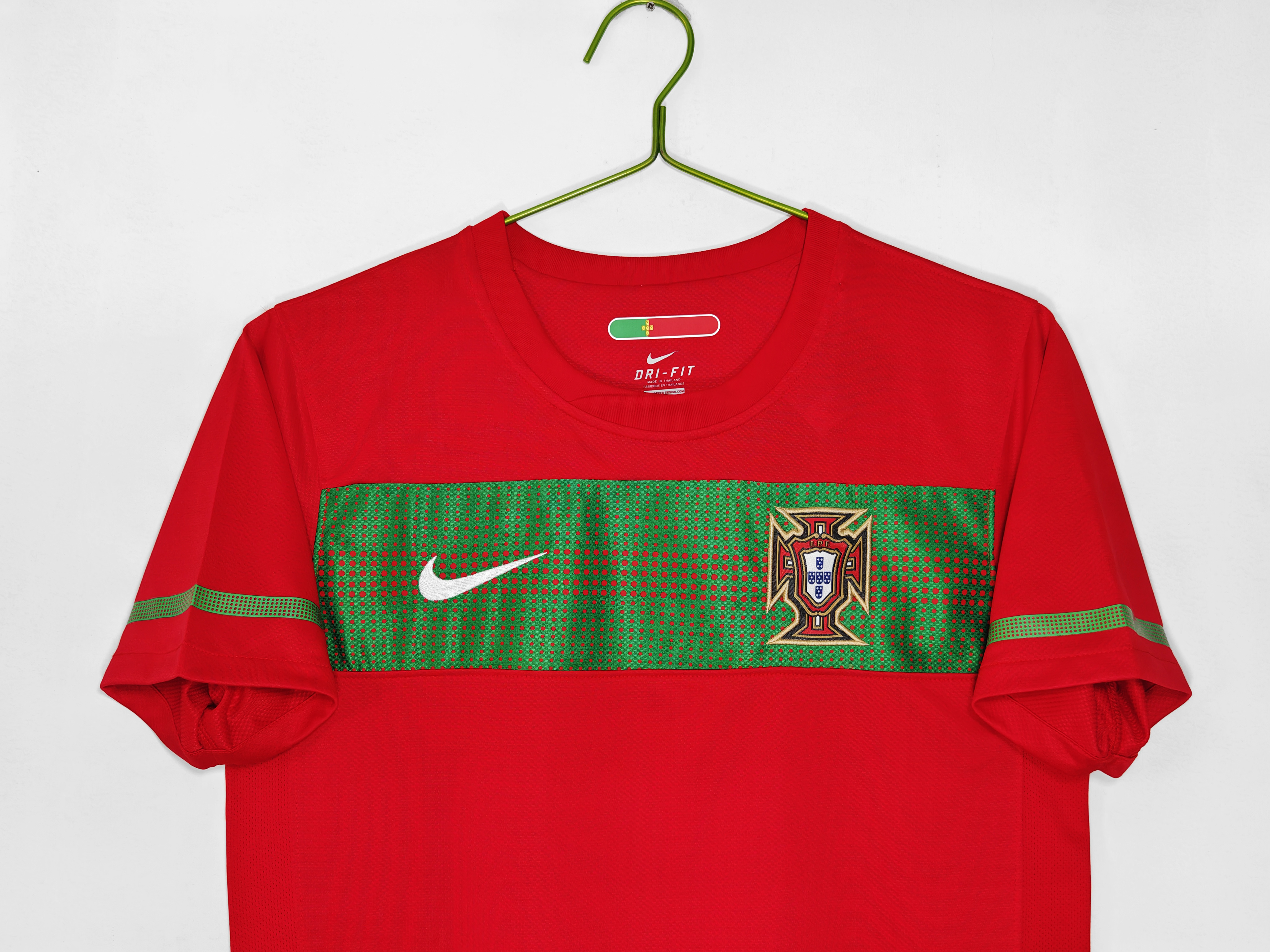 2010  Portugal Home Retro jersey