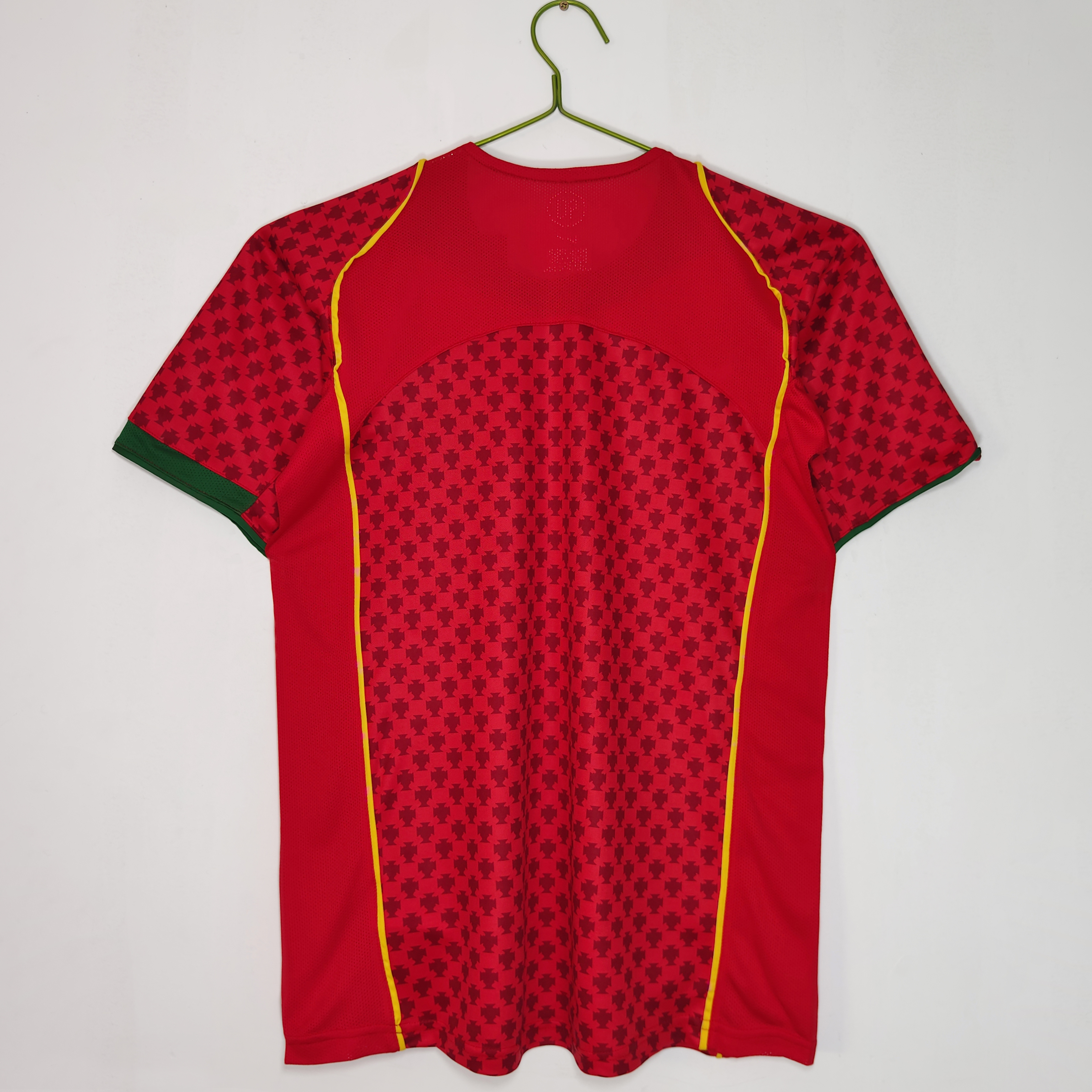 2004 Portugal Home Retro jersey
