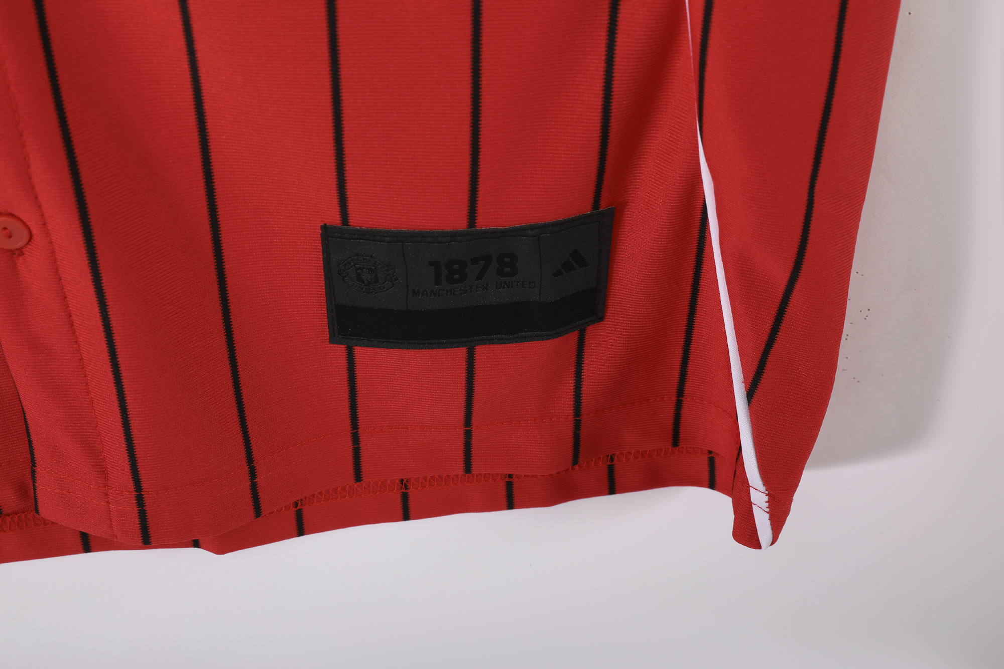 2025  Manchester United baseball uniform