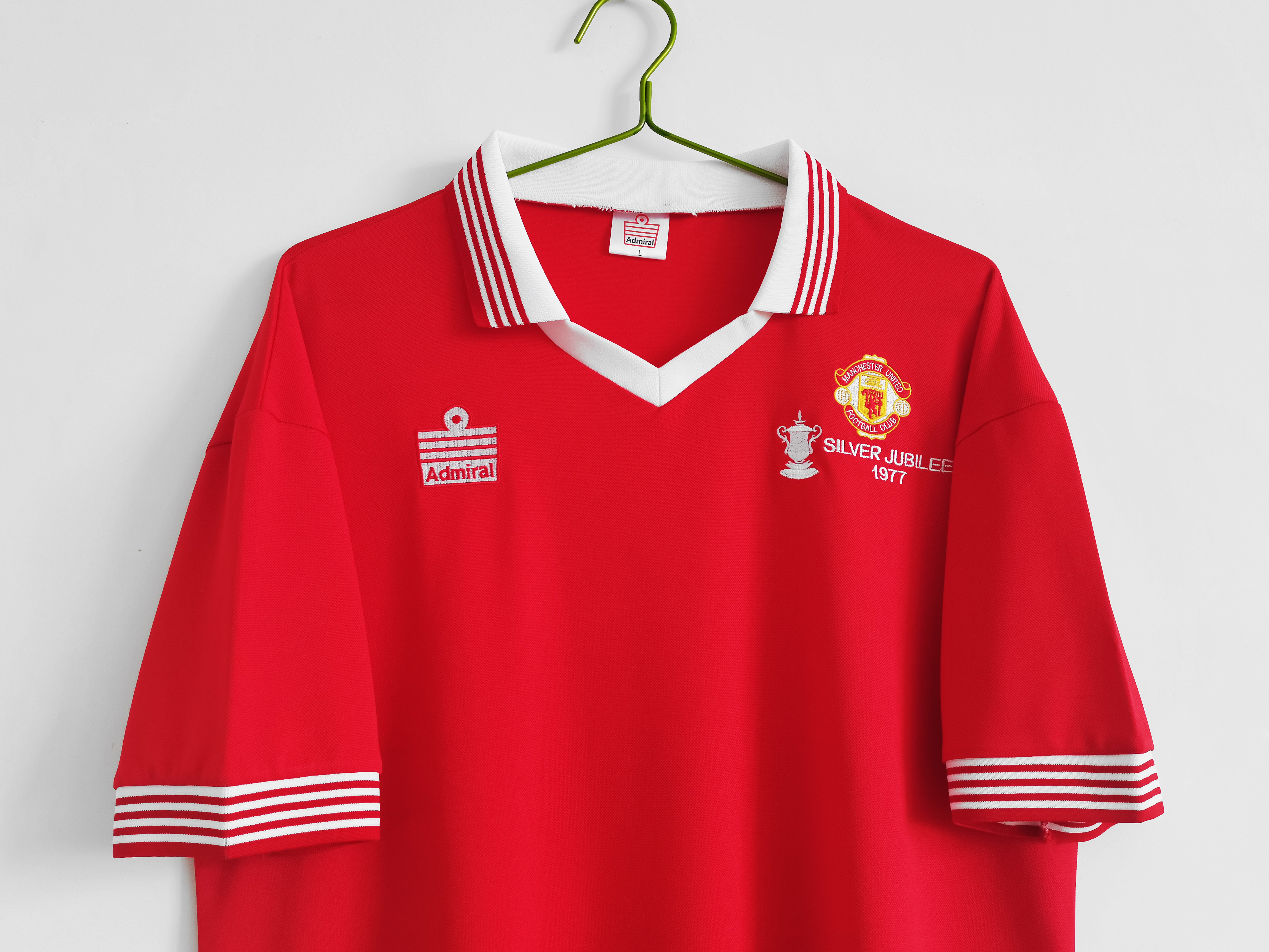 1977  Manchester United Home Retro jersey