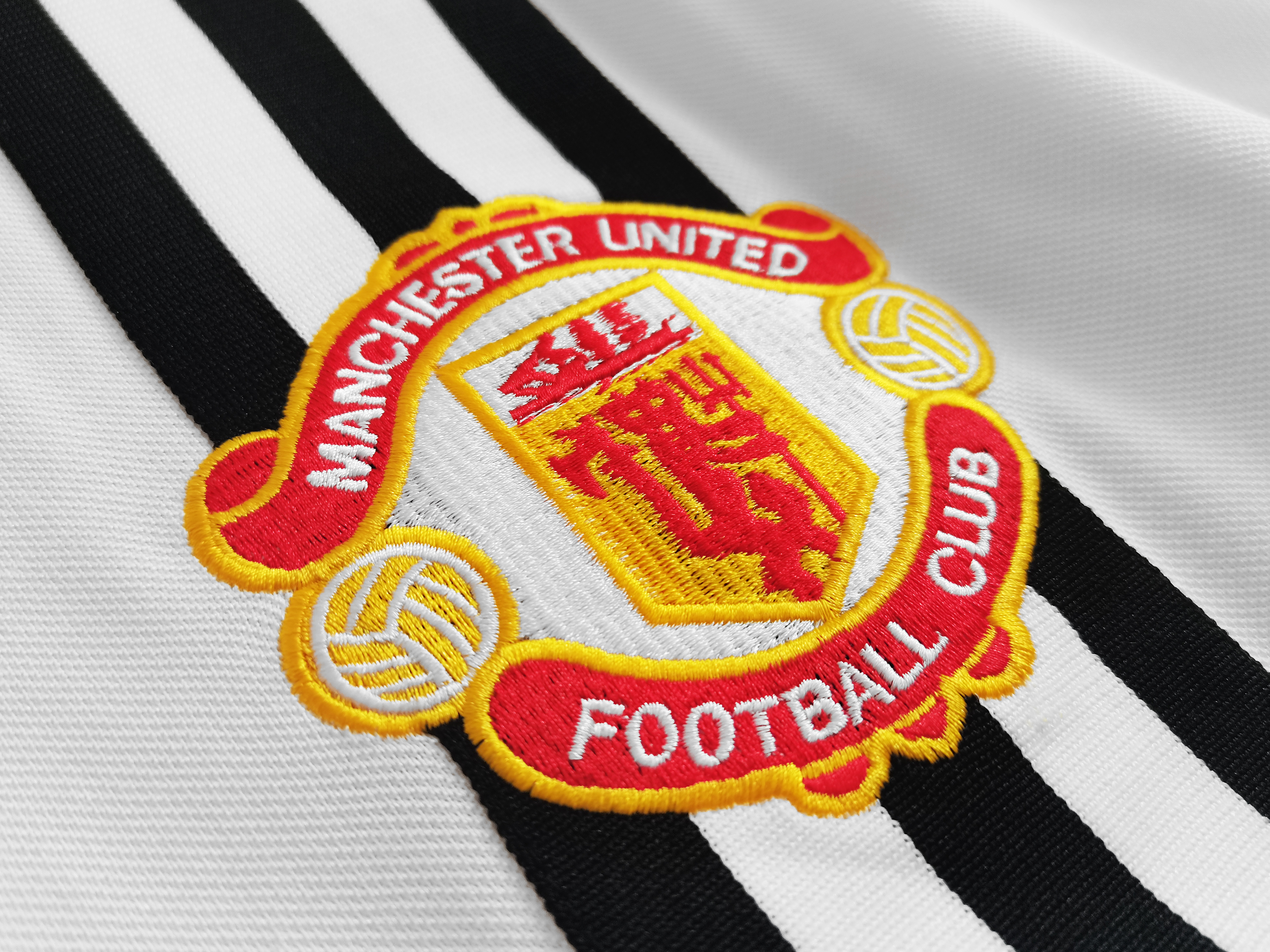 1975/80 Manchester United Away Retro jersey