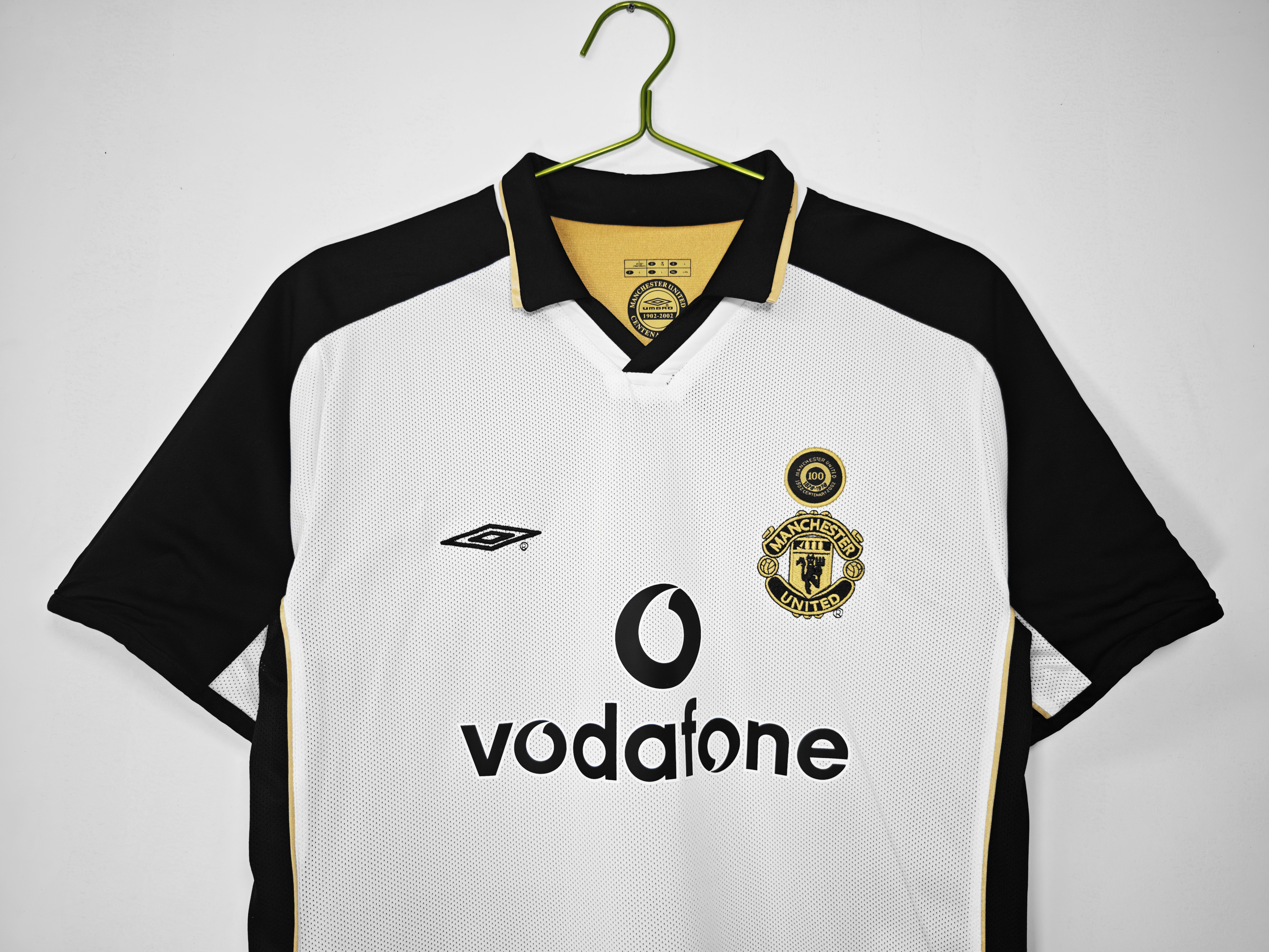 2001/02 Manchester United Centennial Commemorative Edition Retro jersey