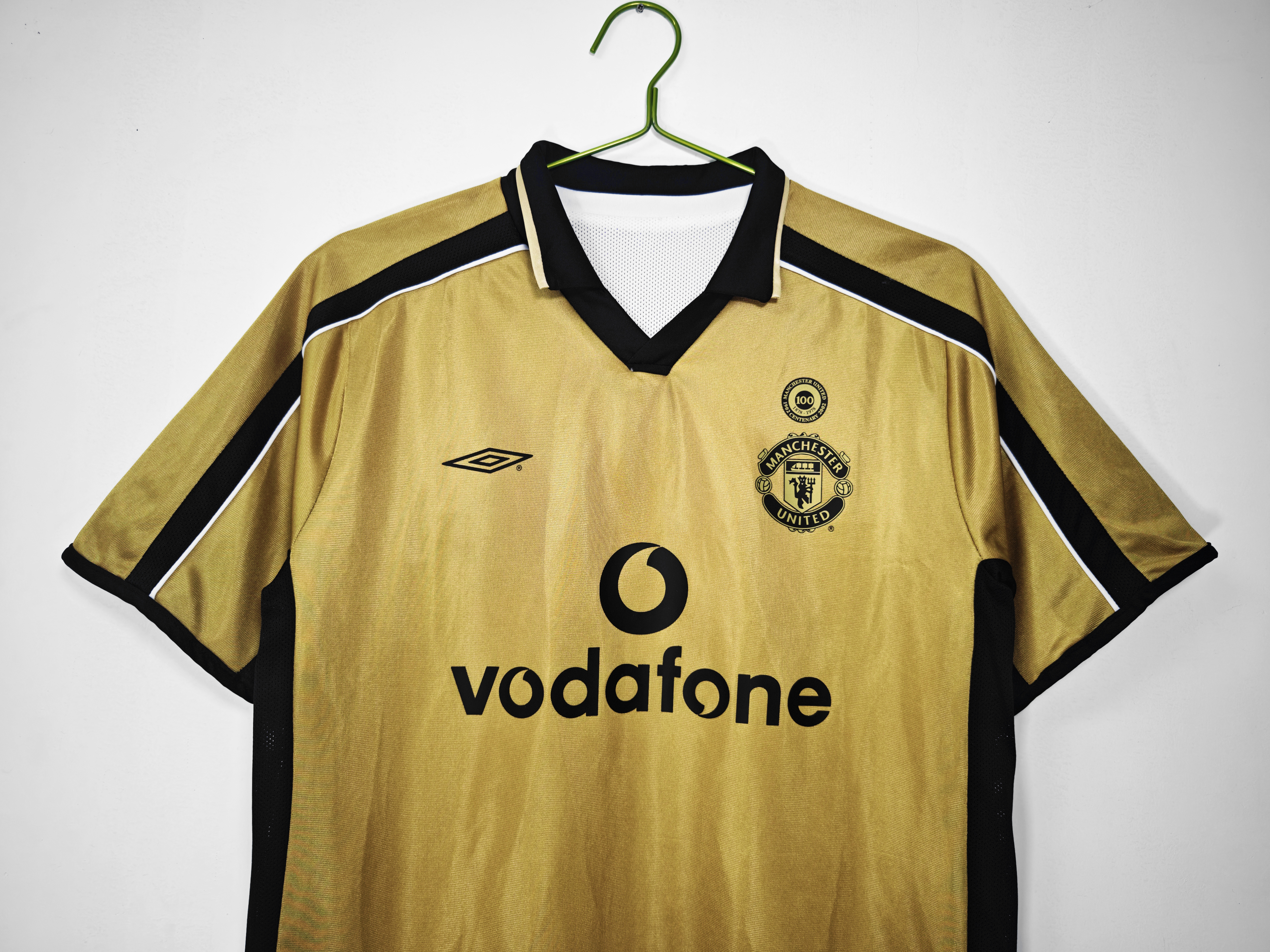 2001/02 Manchester United Centennial Commemorative Edition Retro jersey