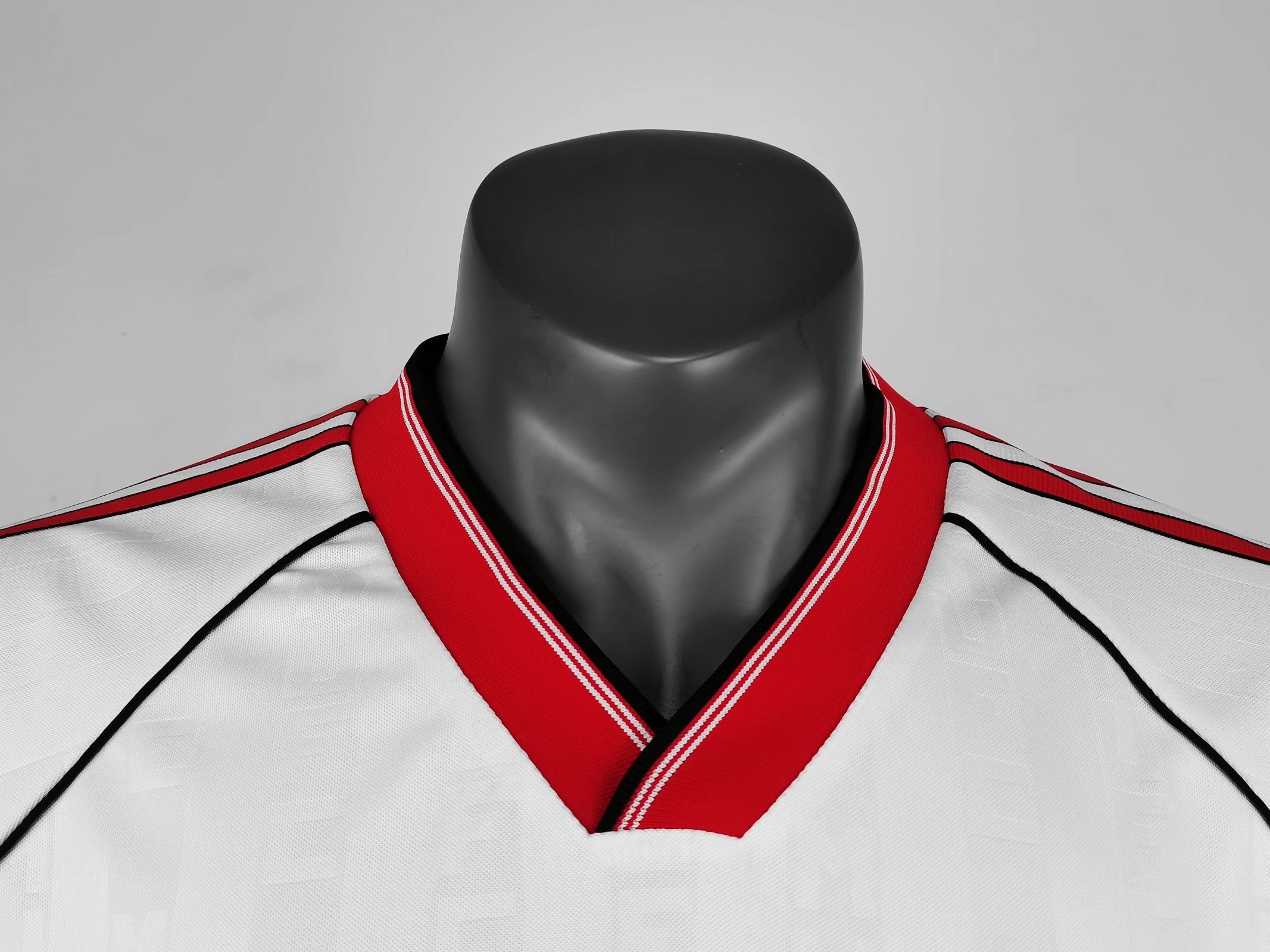 1988/90   Manchester United Away Retro jersey