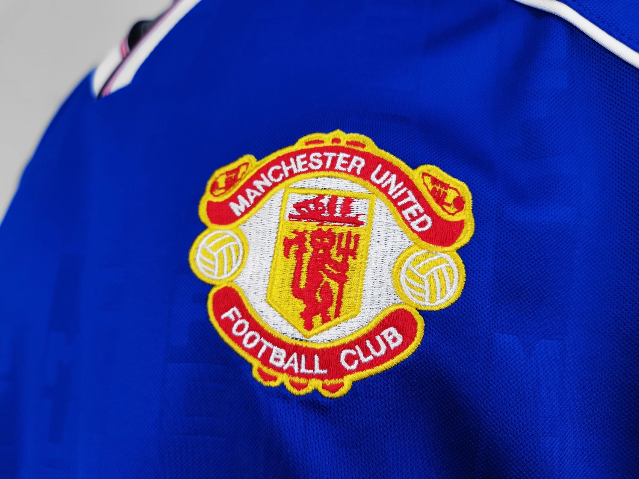 1988/90  Manchester United Away Retro jersey