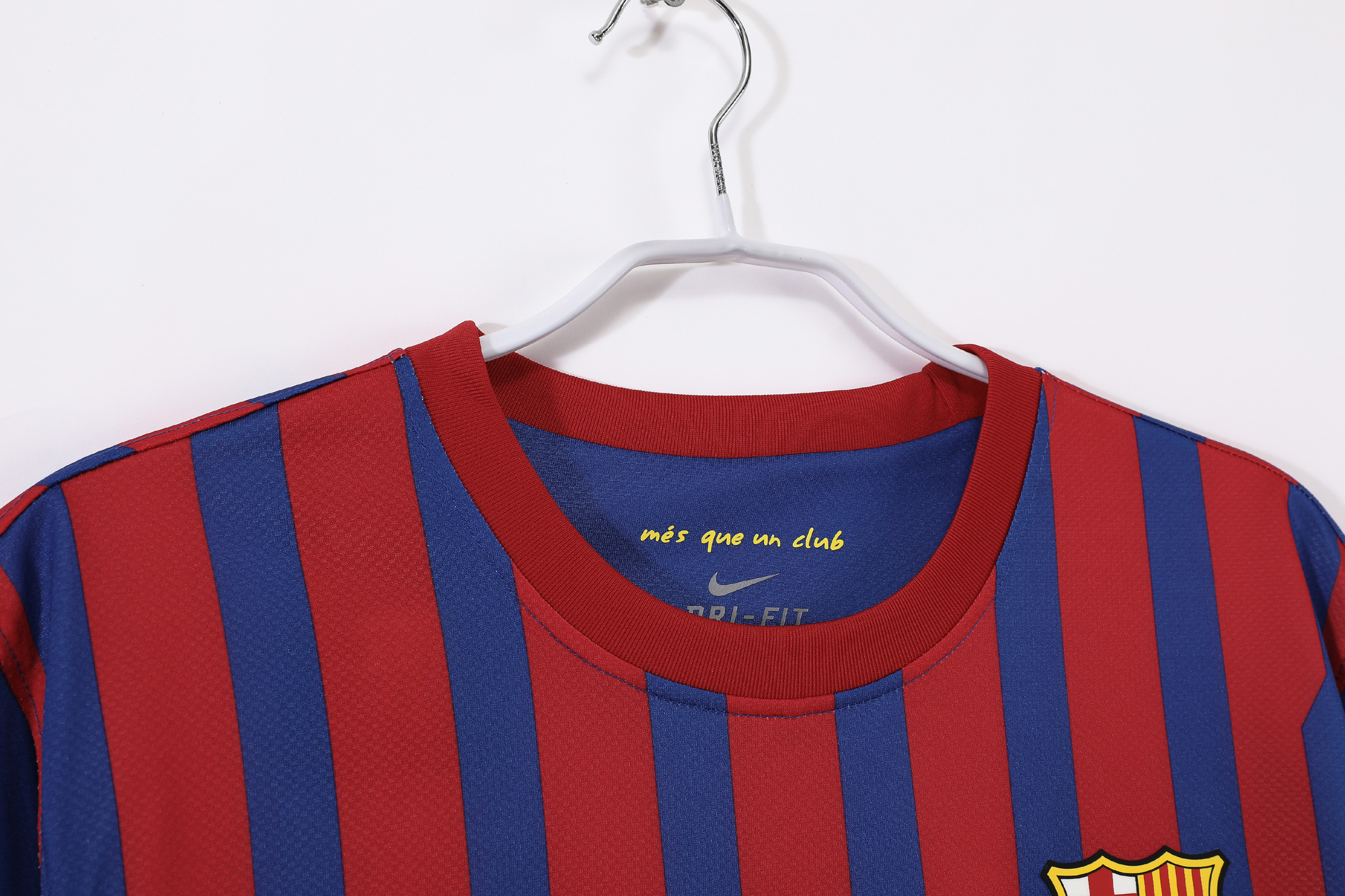 2011/12  Barcelona Home Retro jersey