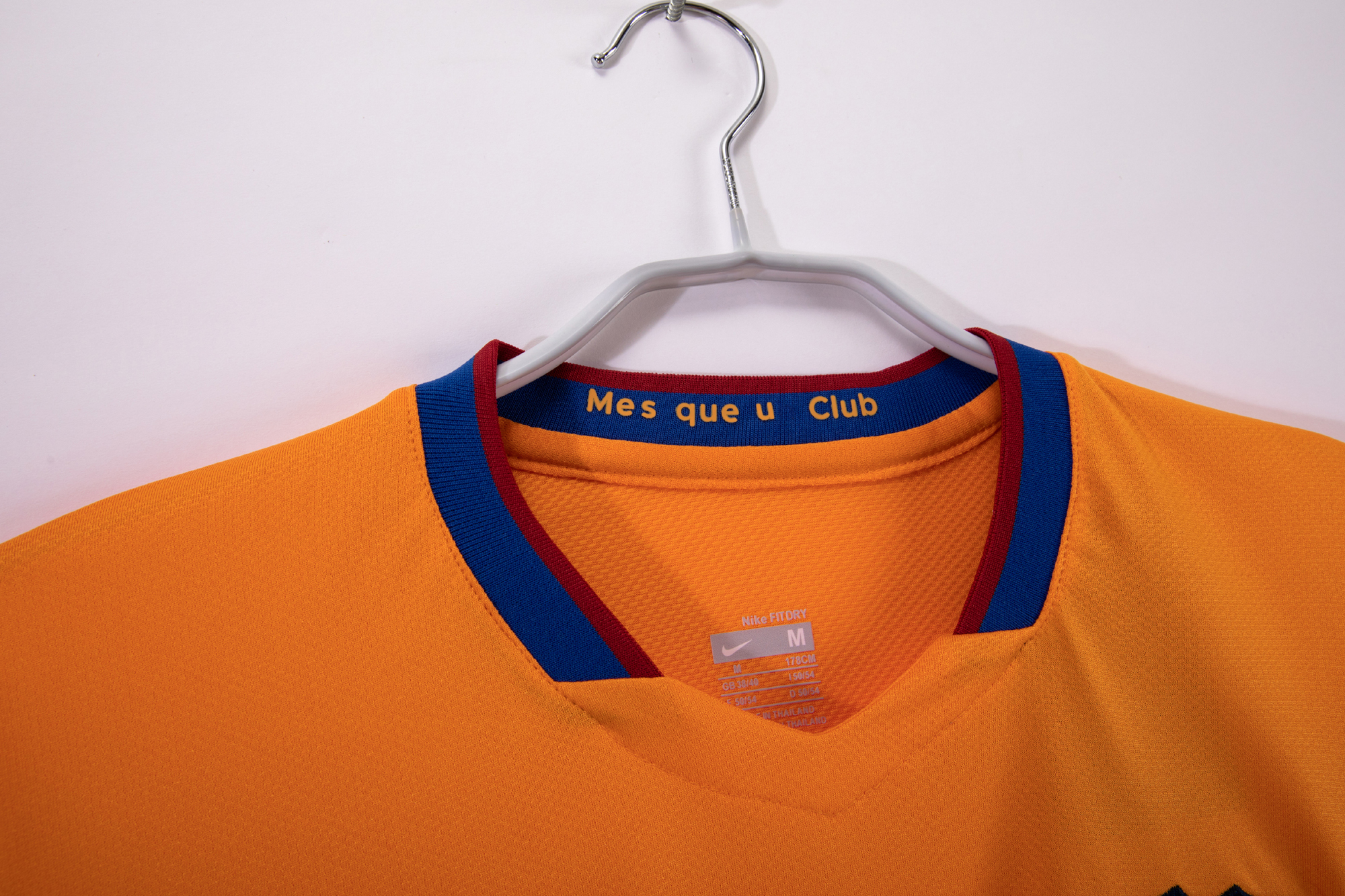 2006/07  Barcelona Away Retro jersey
