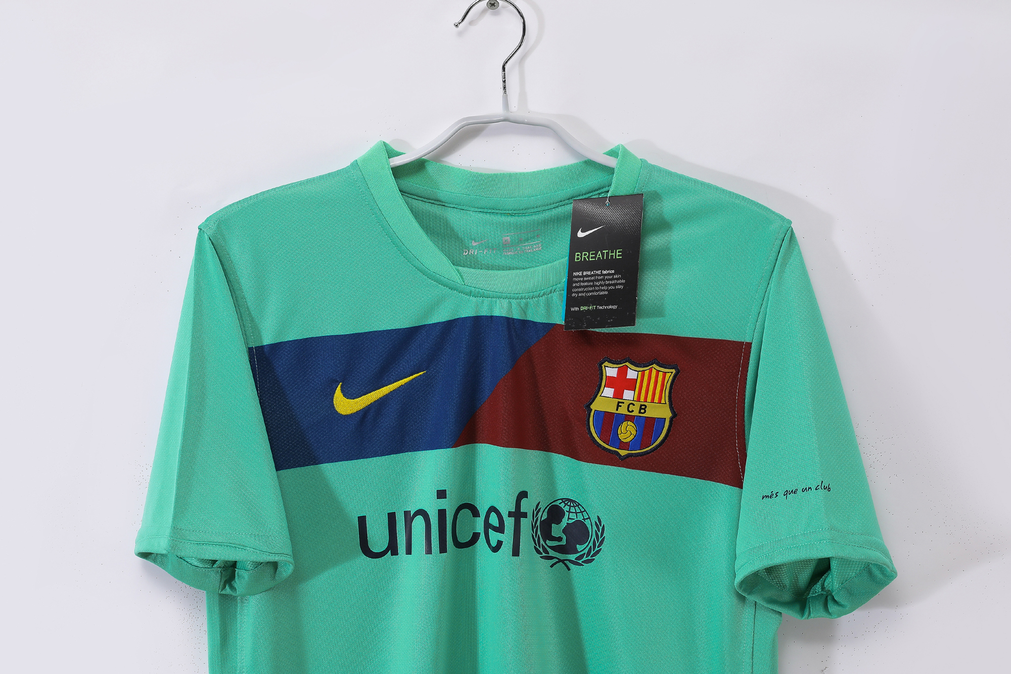 2010/11 Barcelona Away Retro jersey