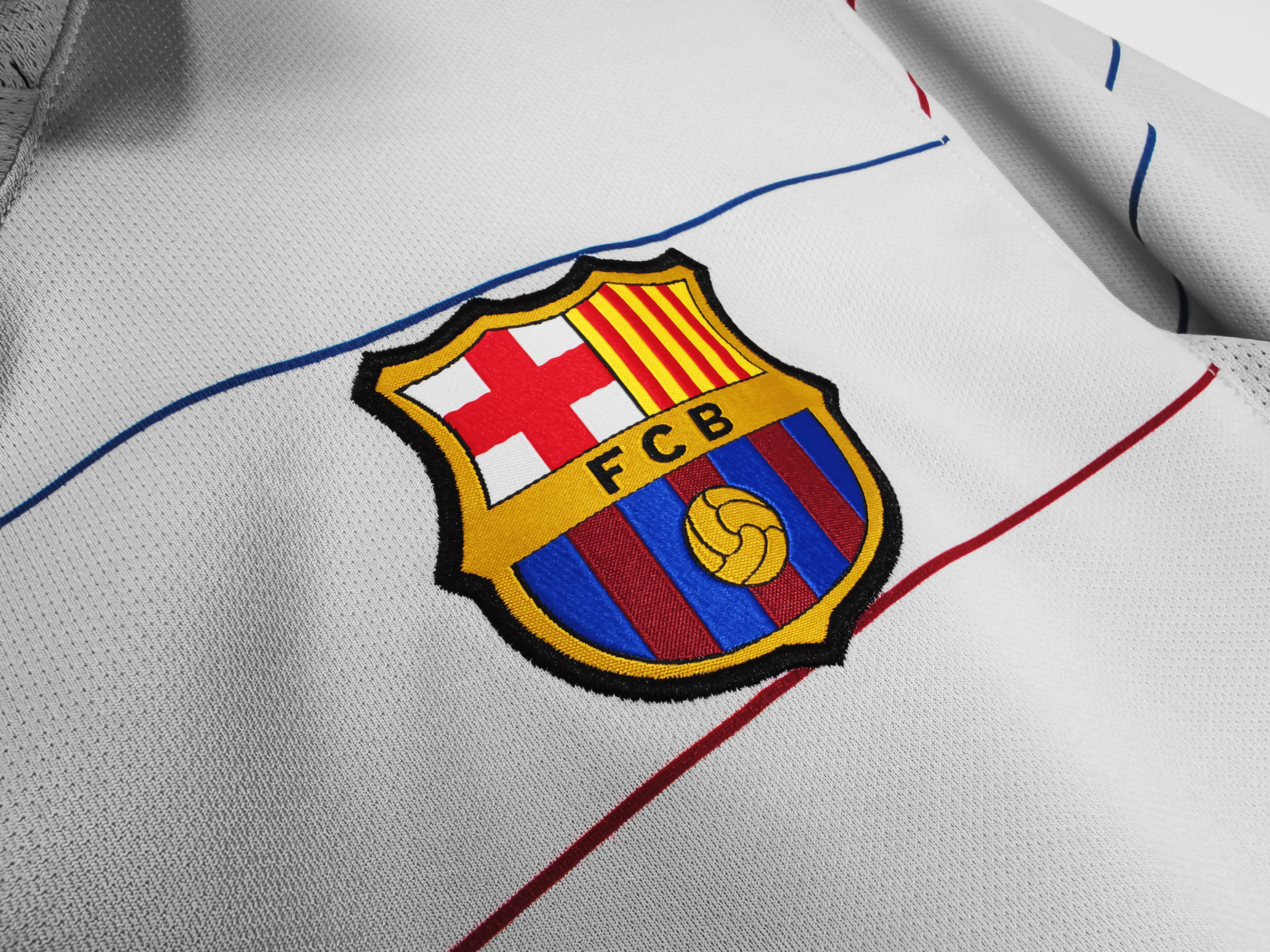 2003/04 Barcelona Away Retro jersey