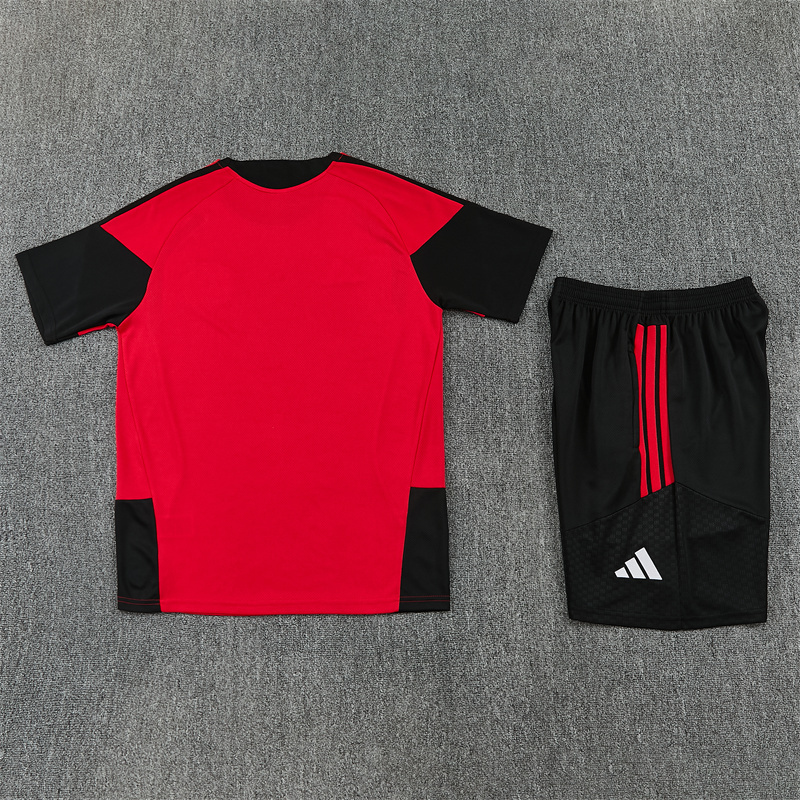 26/27 Manchester United Red Short Sleeve Tracksuits
