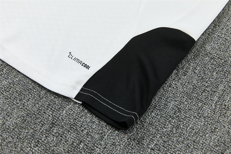 26/27 Juventus White Short Sleeve Tracksuits