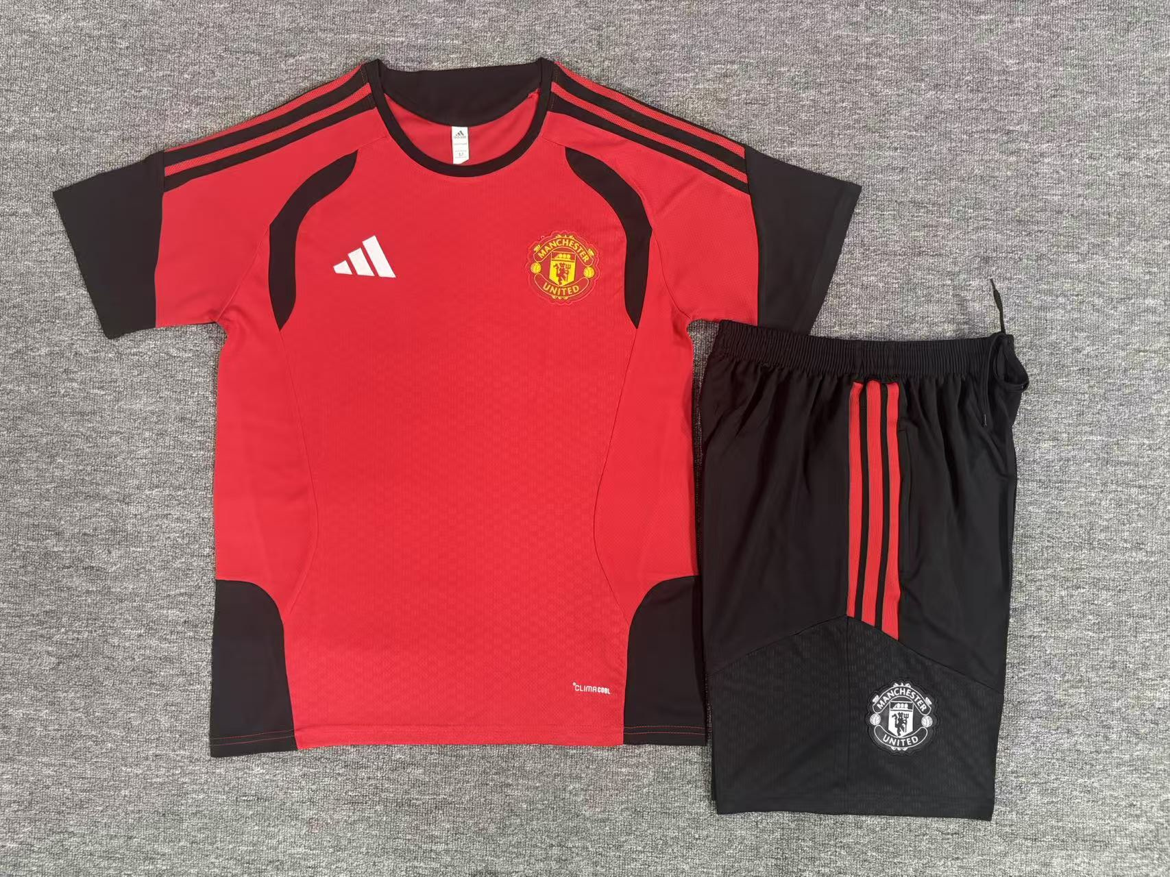 26/27 Manchester United Red Short Sleeve Tracksuits
