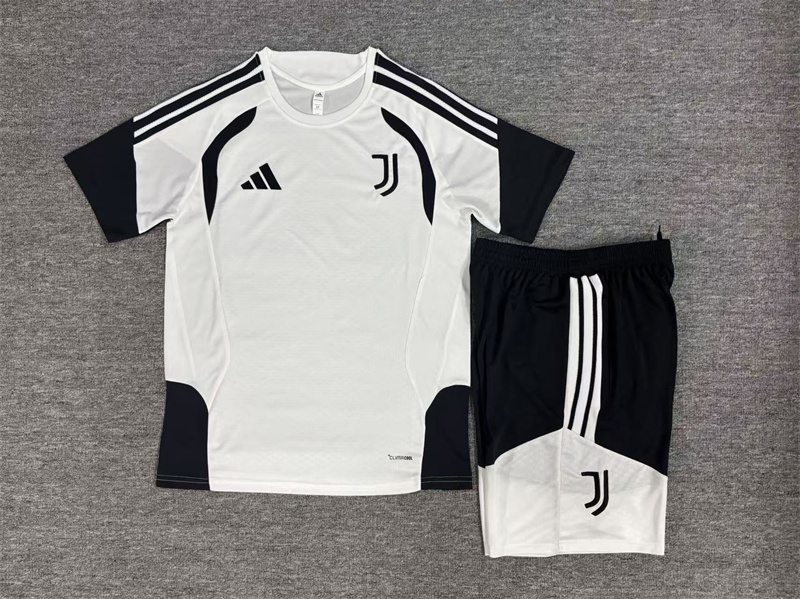 26/27 Juventus White Short Sleeve Tracksuits