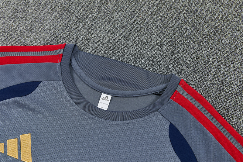 26/27 Bayern Munich Dark Grey Short Sleeve Tracksuits