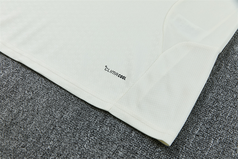 26/27 Real Madrid Beige Short Sleeve Tracksuits
