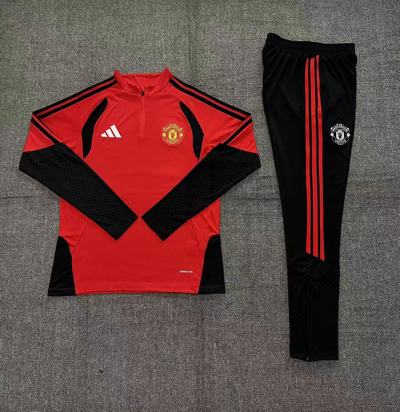 26/27 Manchester United Red Tracksuits