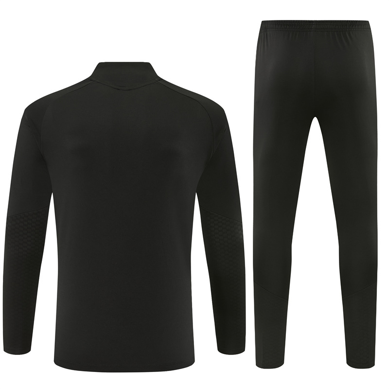 26/27 Manchester United Black Tracksuits