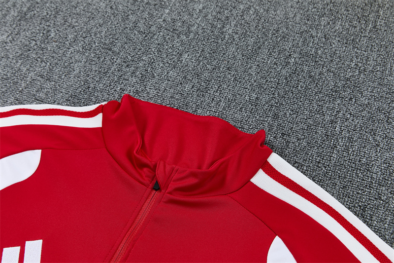 26/27 Liverpool Red Tracksuits