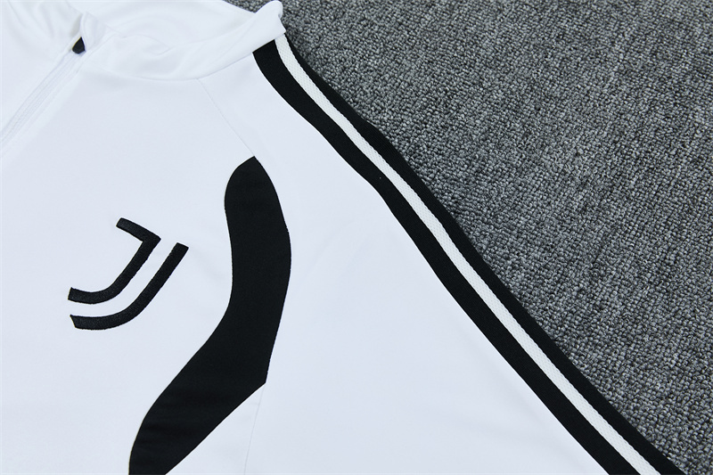 26/27 Juventus White Tracksuits