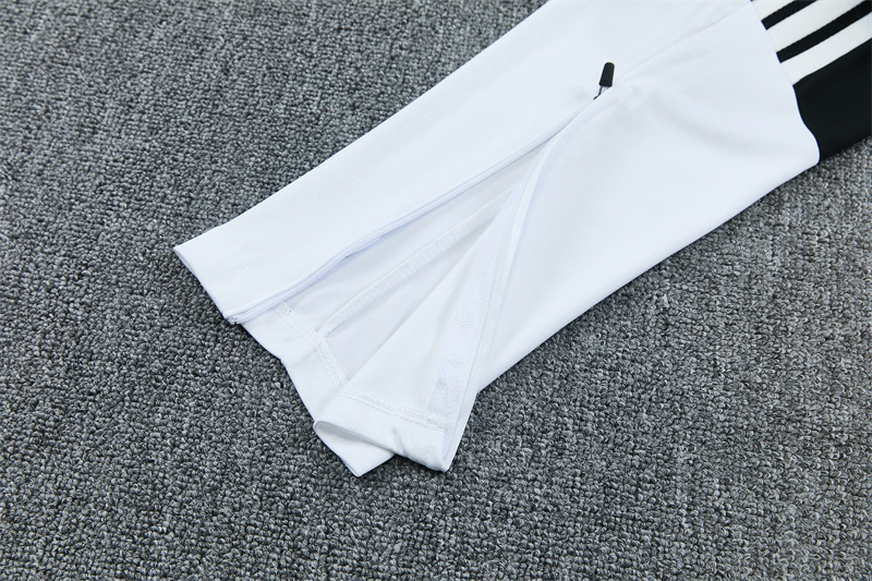 26/27 Juventus White Tracksuits