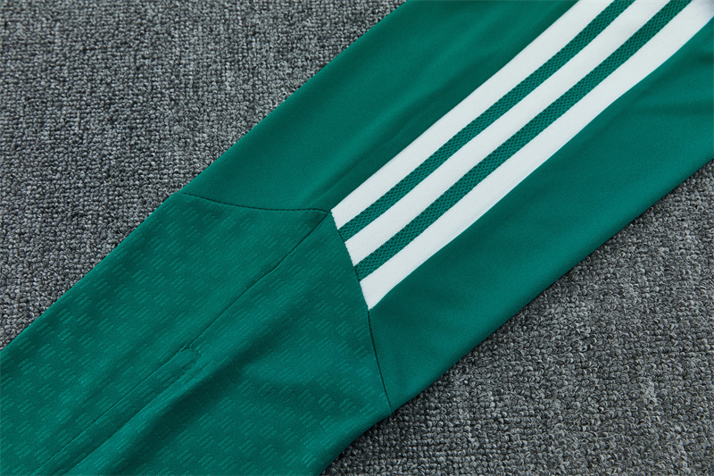 26/27 Liverpool Green Tracksuits