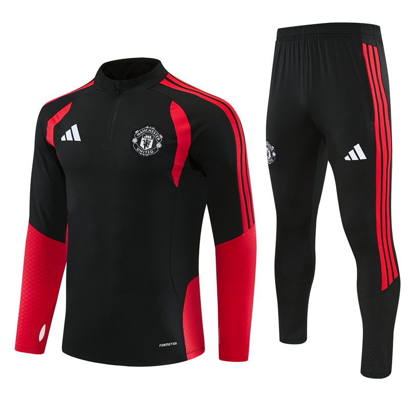 26/27 Manchester United Black Tracksuits