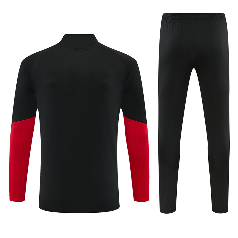 26/27 Manchester United Black Tracksuits