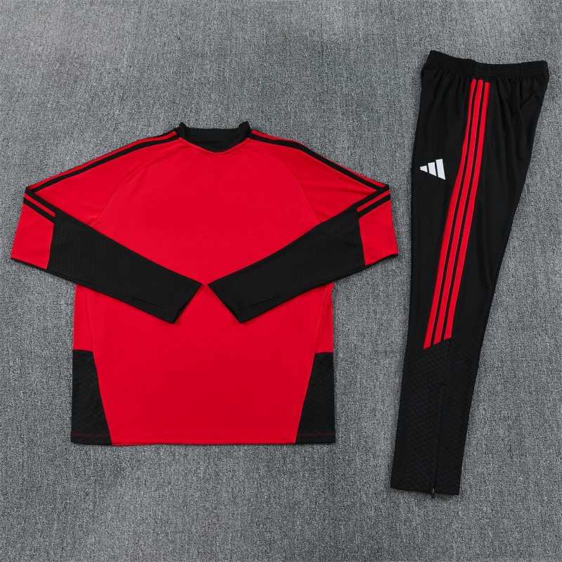 26/27 Manchester United Red Tracksuits