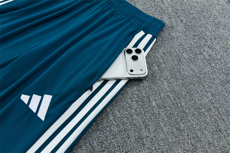 26/27 Arsenal Red and Blue Tracksuits